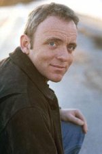 Лихэйн Деннис